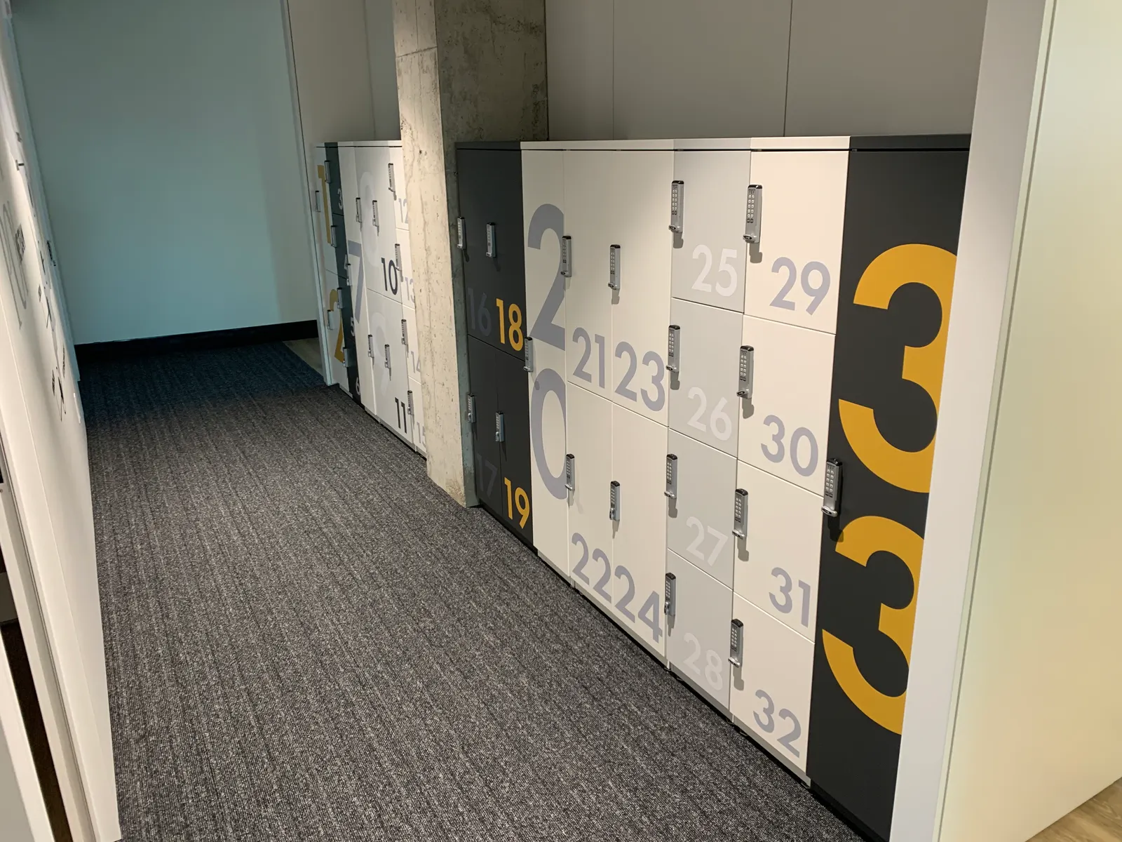 POi Lockers 1a — POI project by IAC
