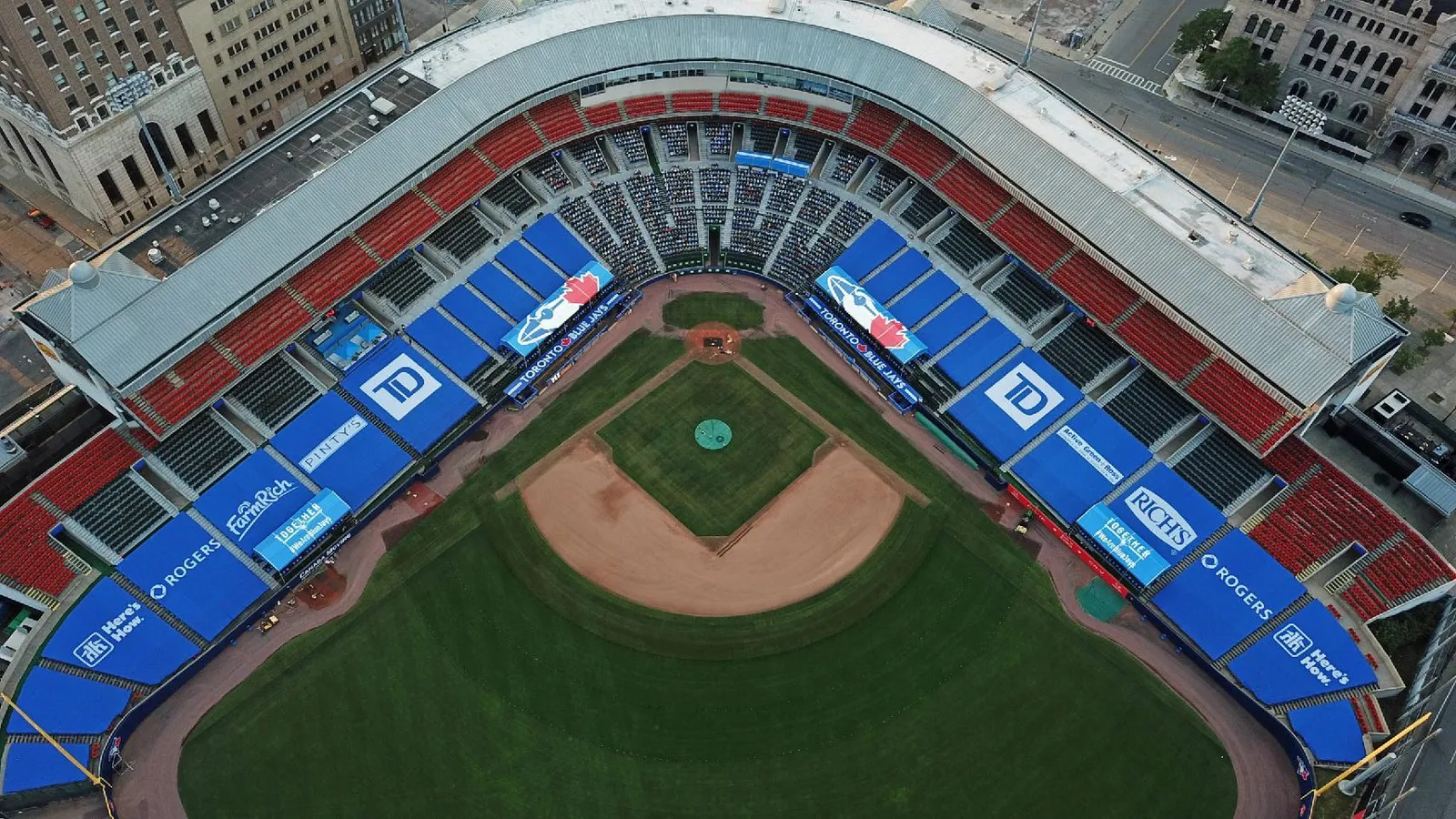 Stadium Branding. Stretch Fabric produced by IAC for Rogers / Toronto Blue Jays