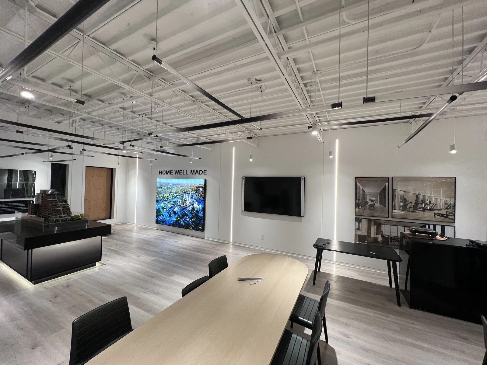 Interior graphics produced and installed by IAC, Toronto