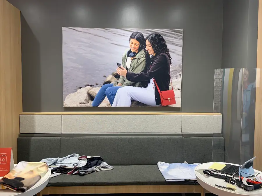 Aluminum extruded frame w/ stretch fabric graphic produced by IAC for Rogers Mobility